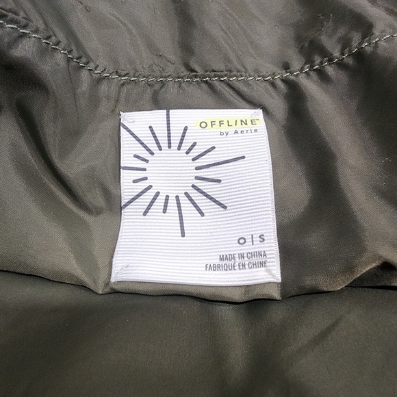 Offline by Aerie Spellout Tote/Gym Bag - Picture 4 of 5